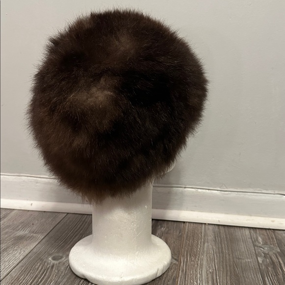Real Fur Winter Hat - Picture 6 of 9